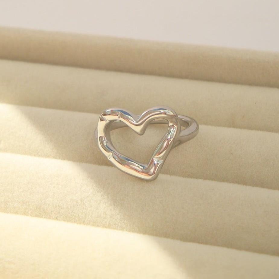 Rustic Heart Ring Silver EmpressVenusJewellery