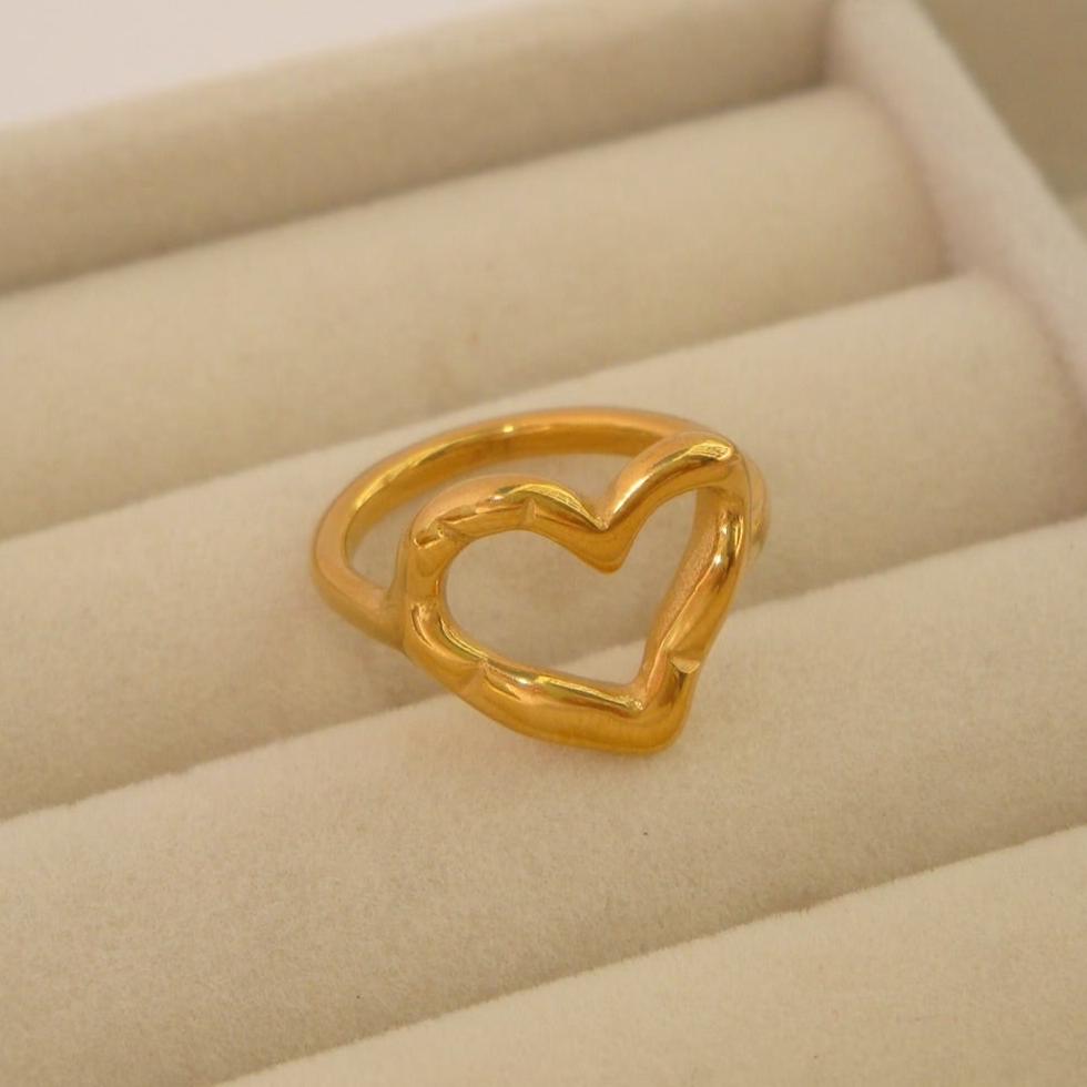 Rustic Heart Ring Gold EmpressVenusJewellery